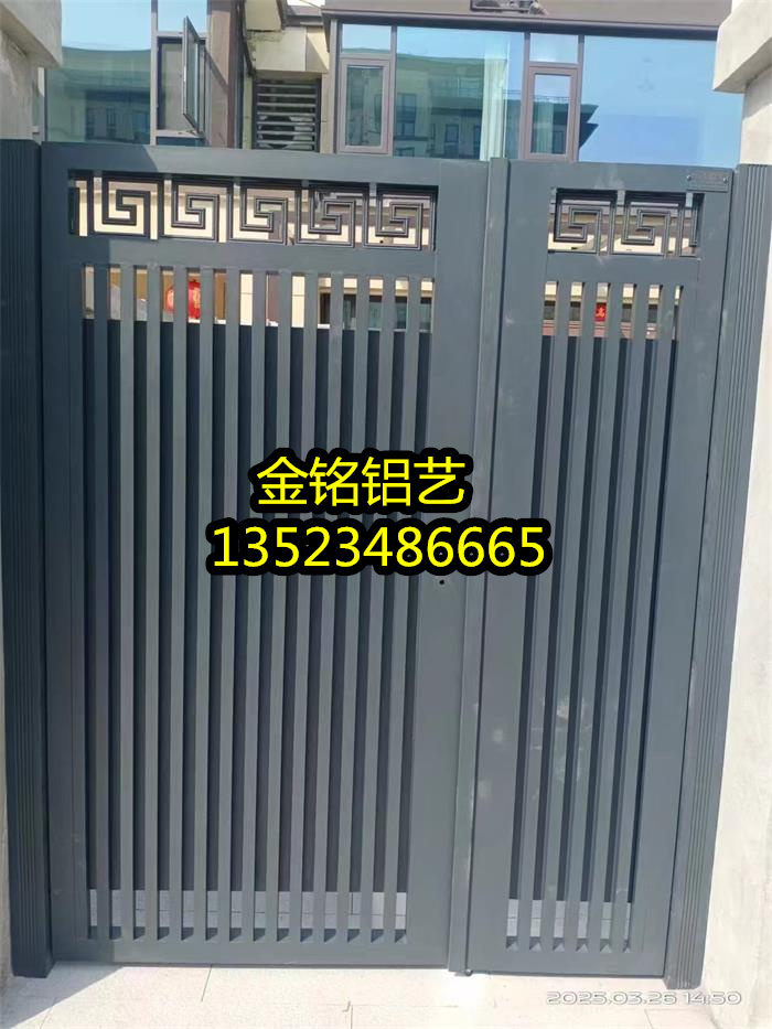 鋁藝別墅門安裝